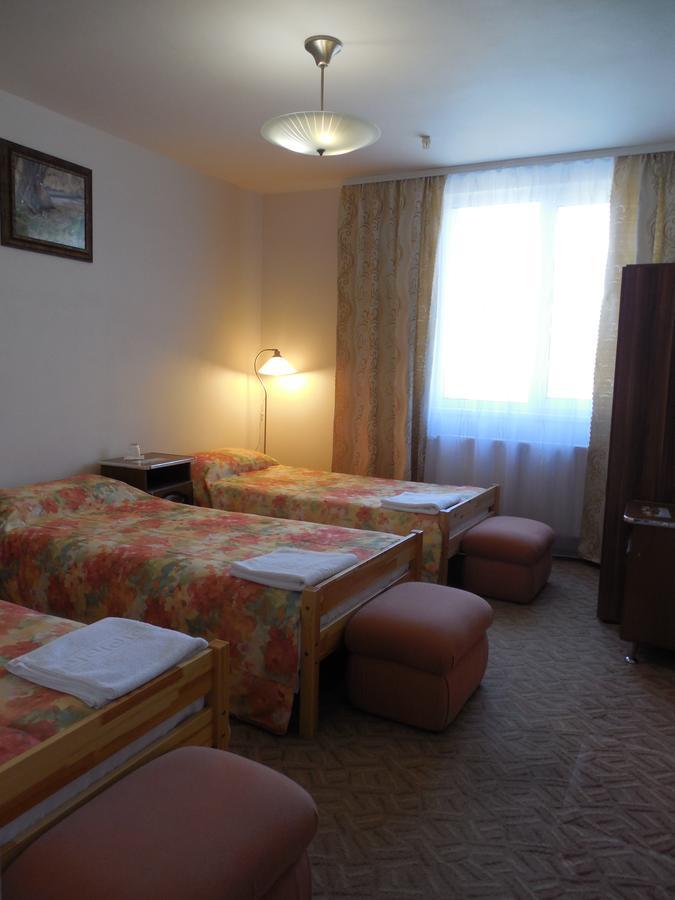 Prezident Hotel Dilove Bagian luar foto